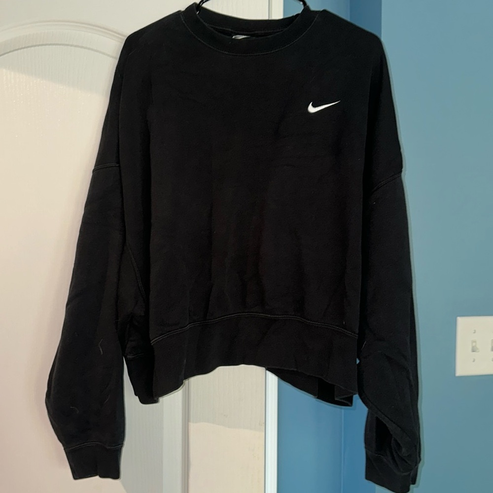 Crew neck